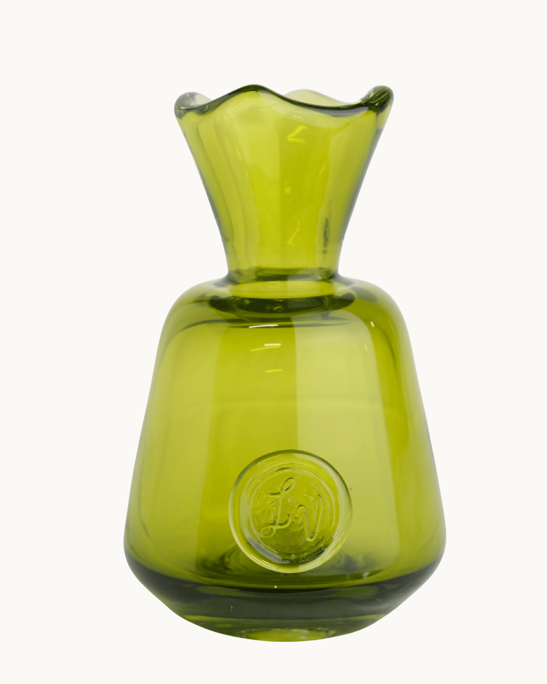 Casa LV Vee Vase - Mantra Living