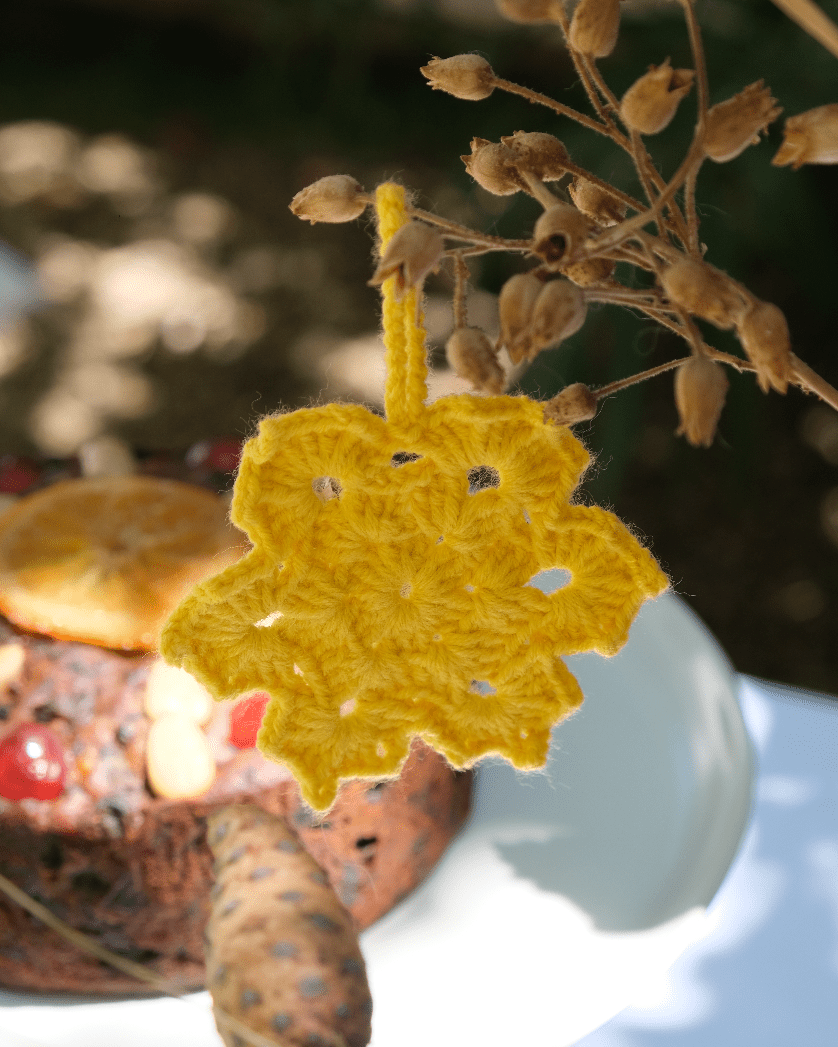 Hand-crocheted Snowflake Christmas Decorations - Set of 6