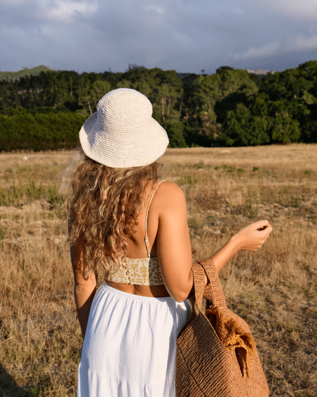 Helix Short Brim White Light Mantra Living