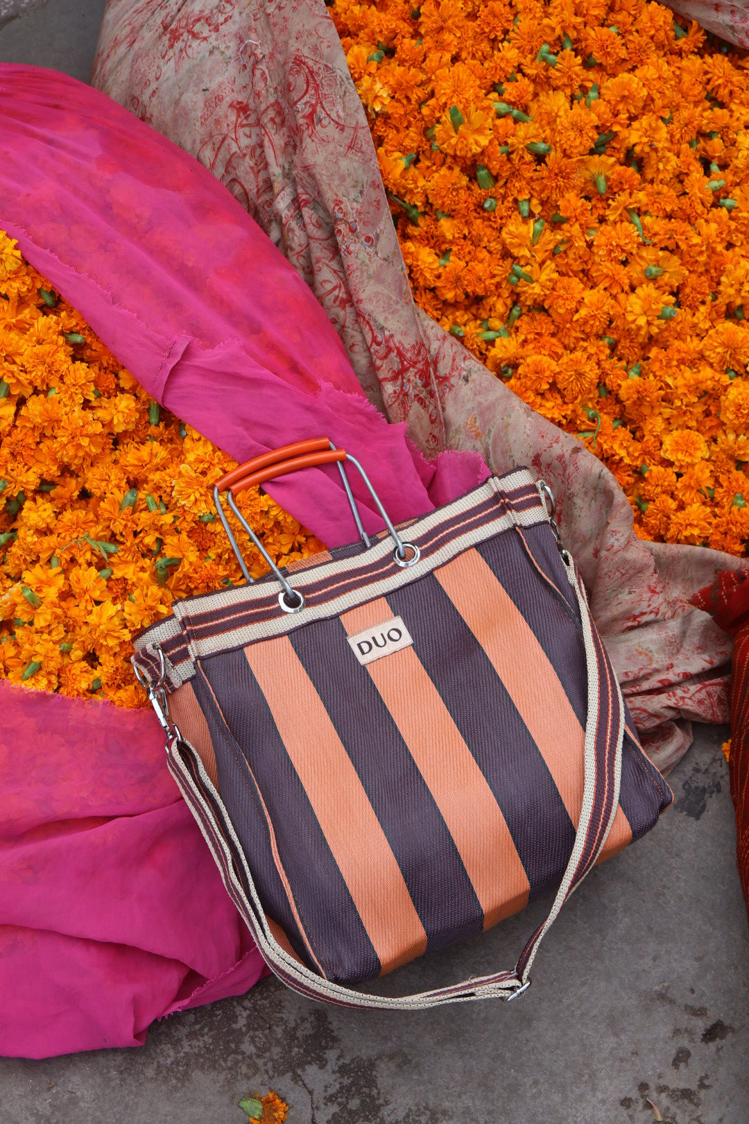 Studio Duo Errand Bag in Marigold and Cacao #Color_Marigold and Cacao