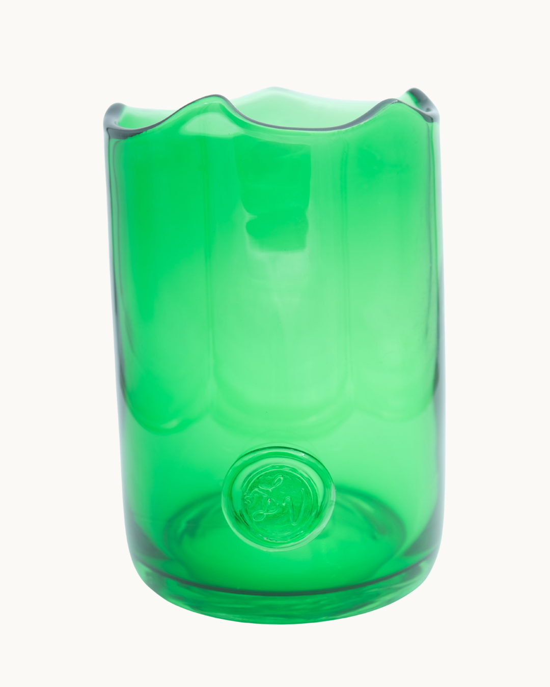 #color_metallic emerald