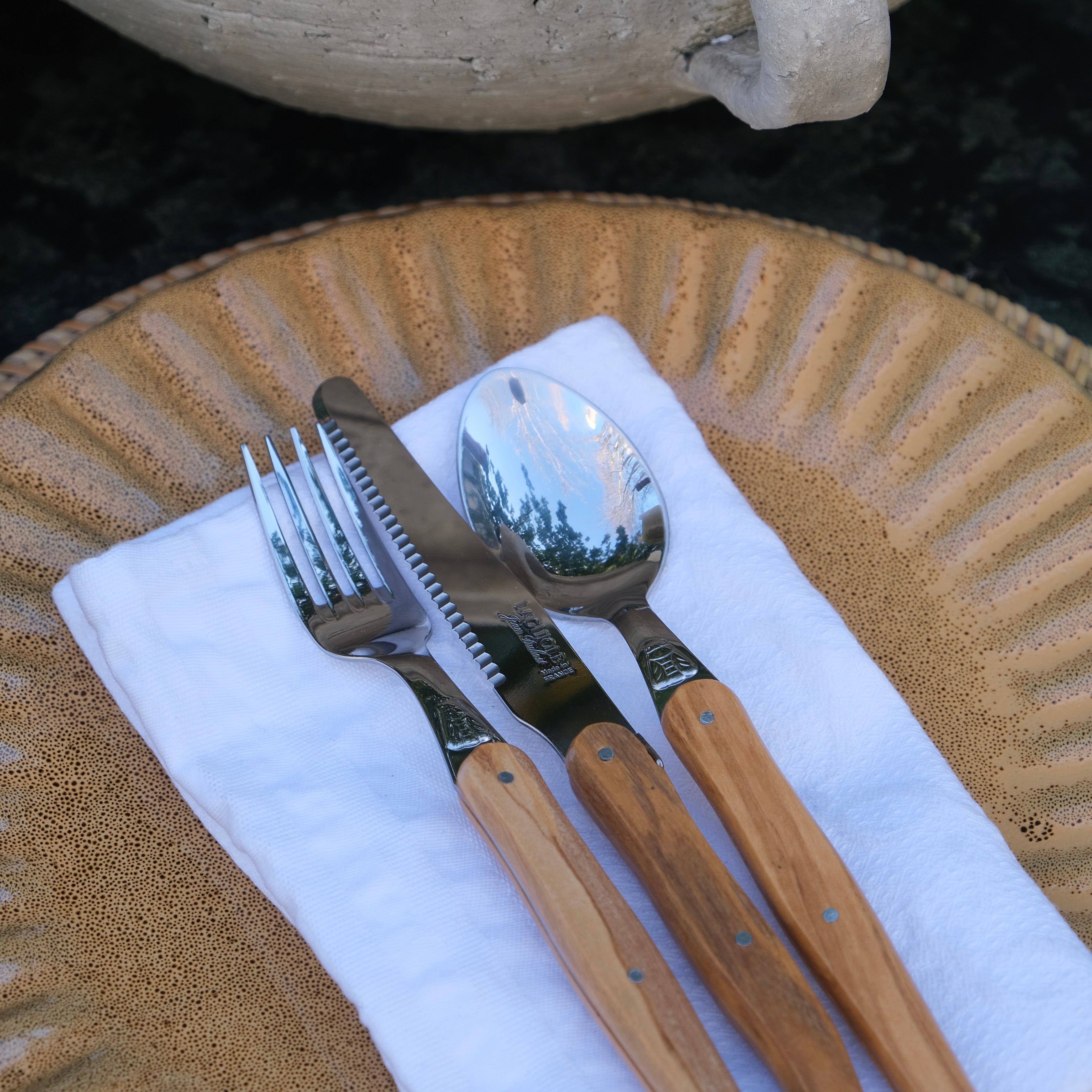 Laguiole Olive Wood 18 piece Cutlery Set