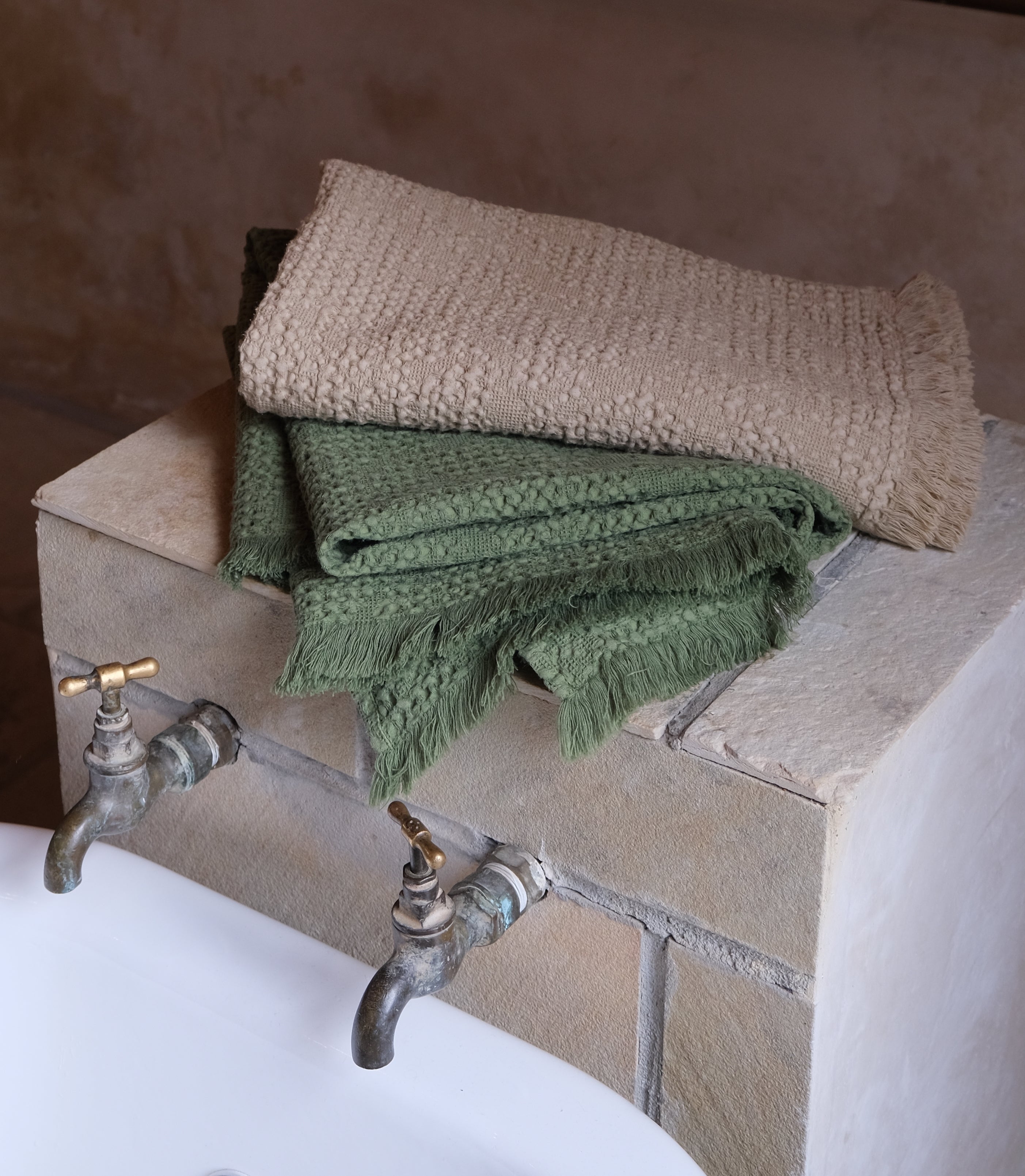 Luxurious Waffle Weave Towel - Stone
