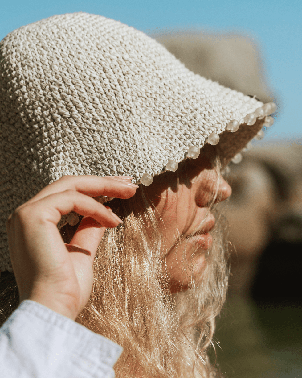 Helix Glass Beaded Brim