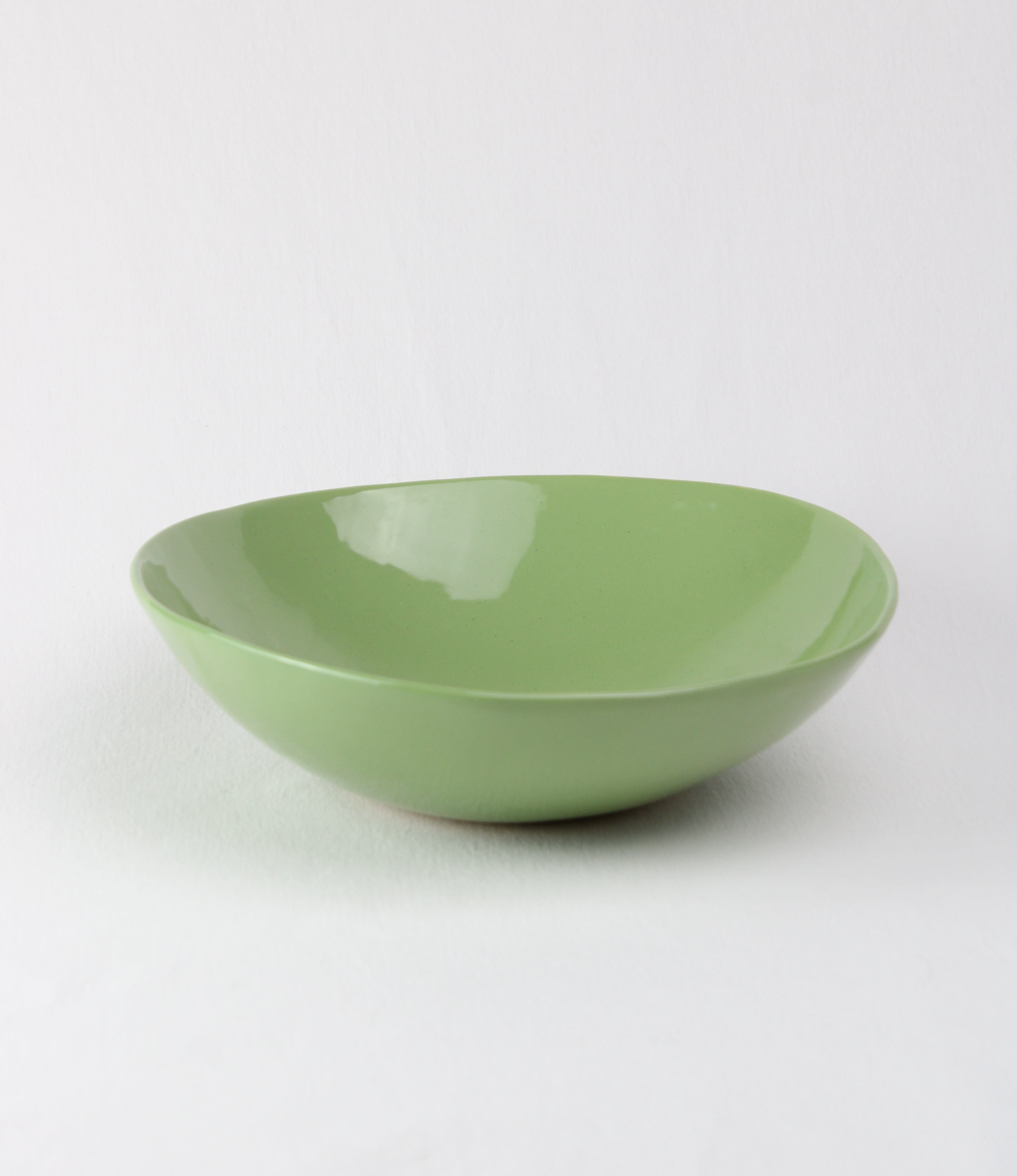 Classic Stoneware Salad Bowl