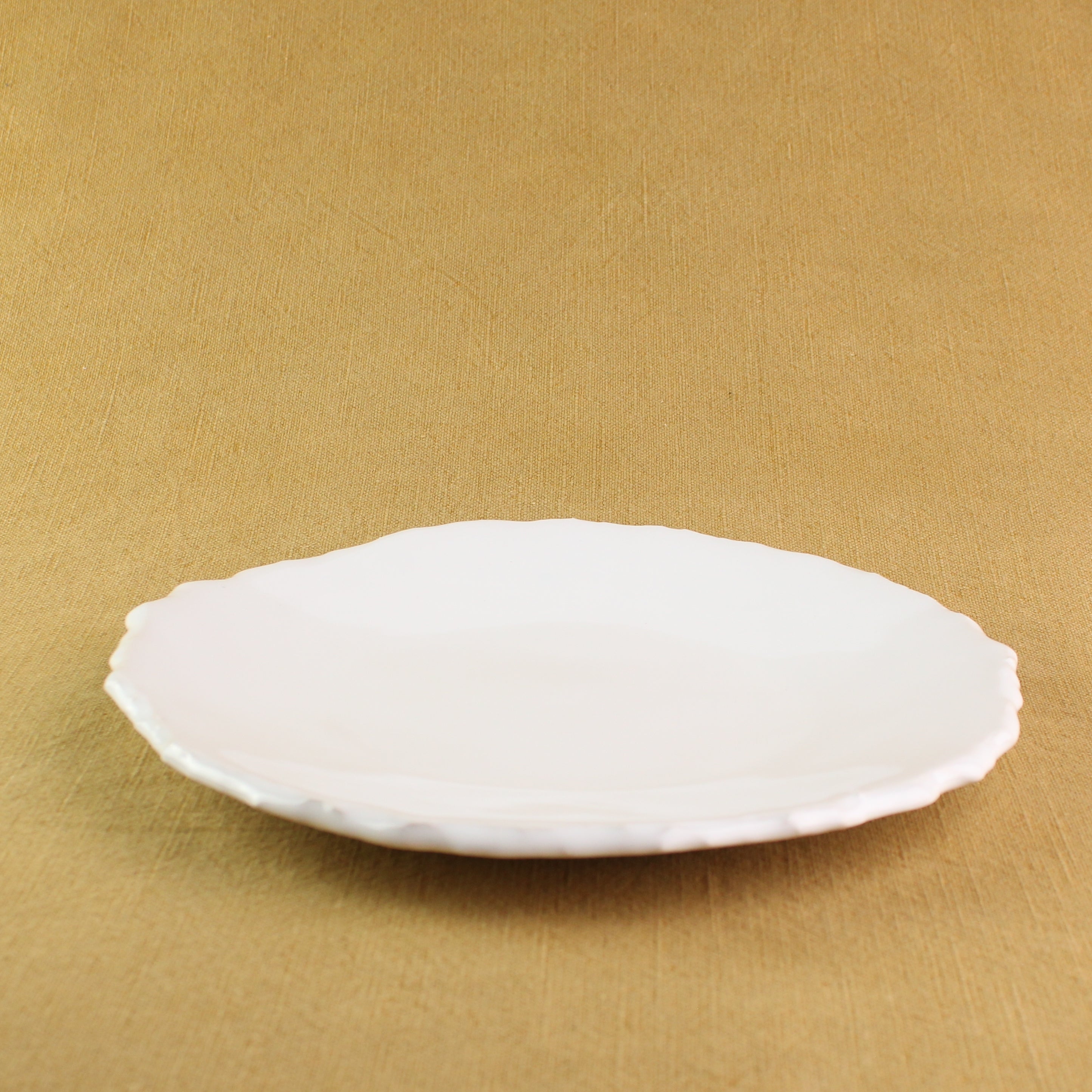 Raw-edged Dinner Plate