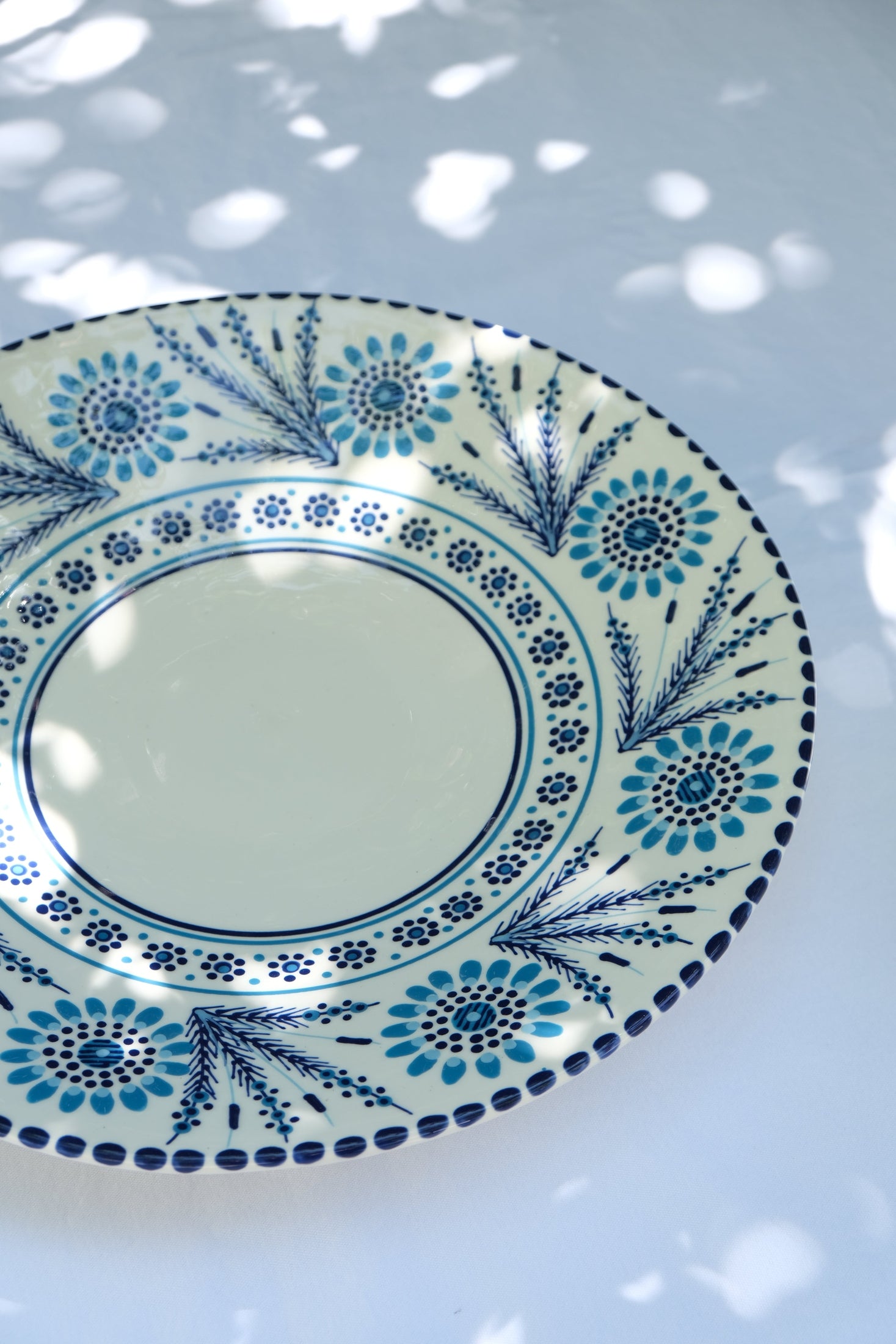 The Meadow Open Platter