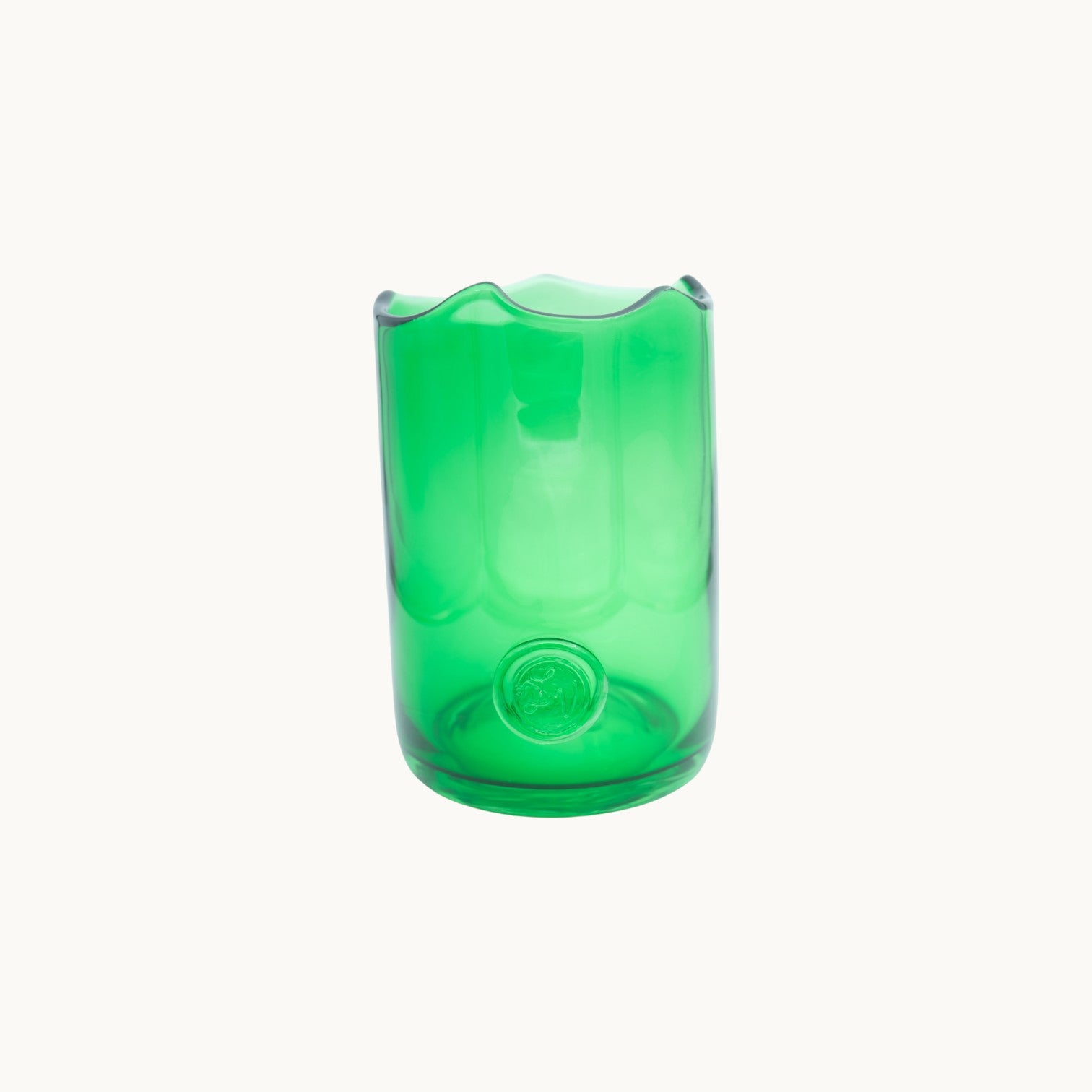 #color_metallic emerald