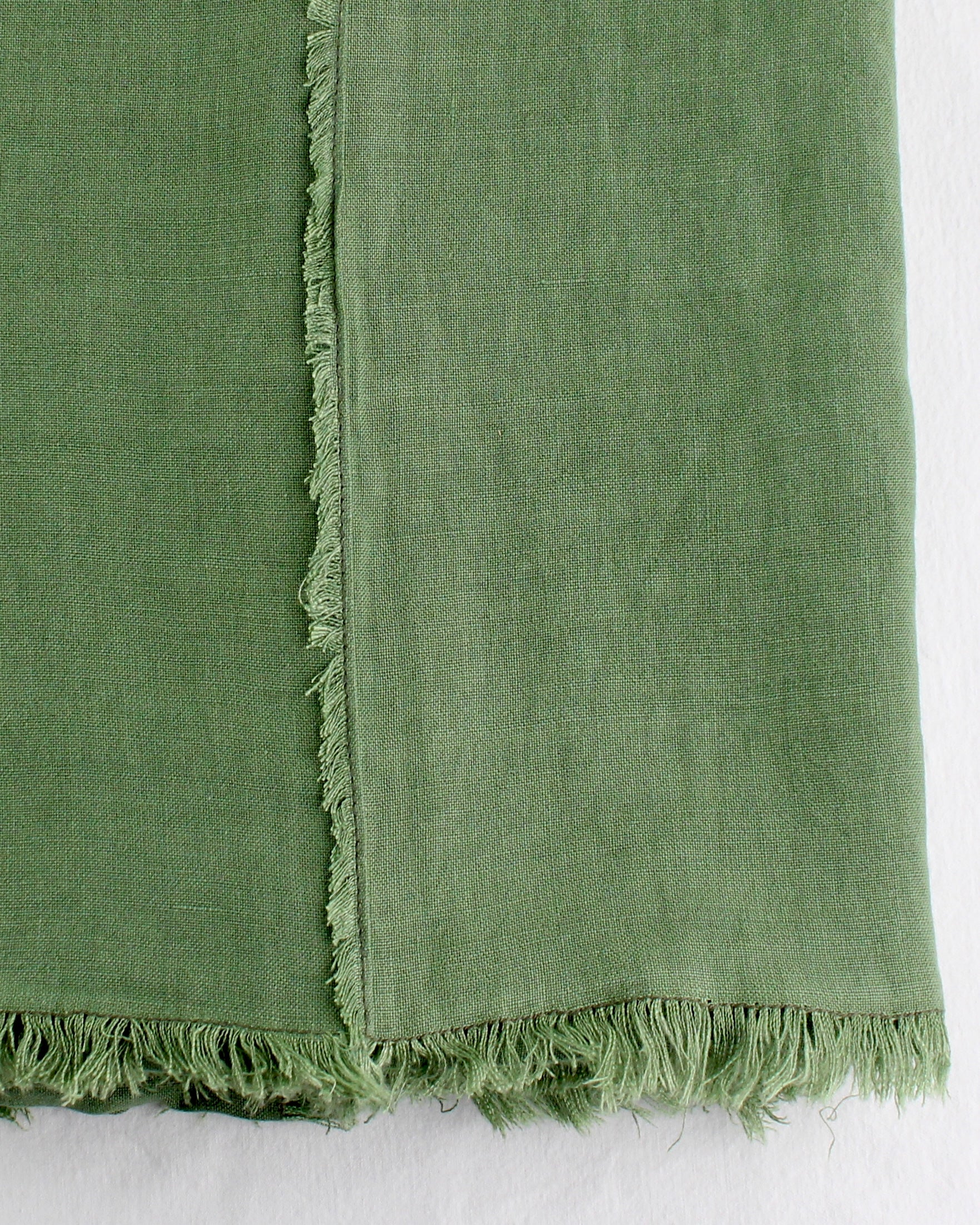 Belgian Linen Raw-edged Tablecloth in Moss Green